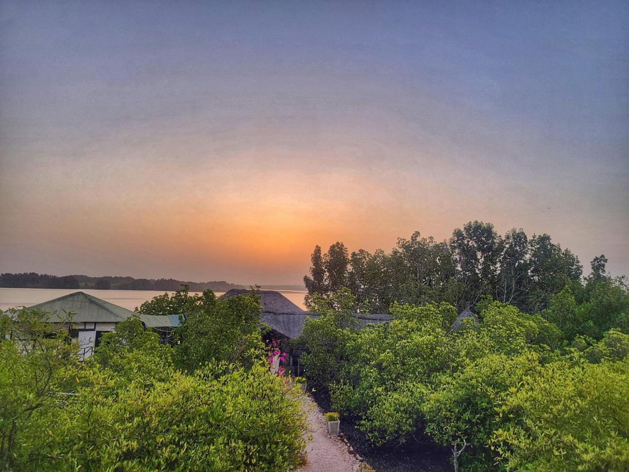 Bintang Bolong Lodge Kültér fotó