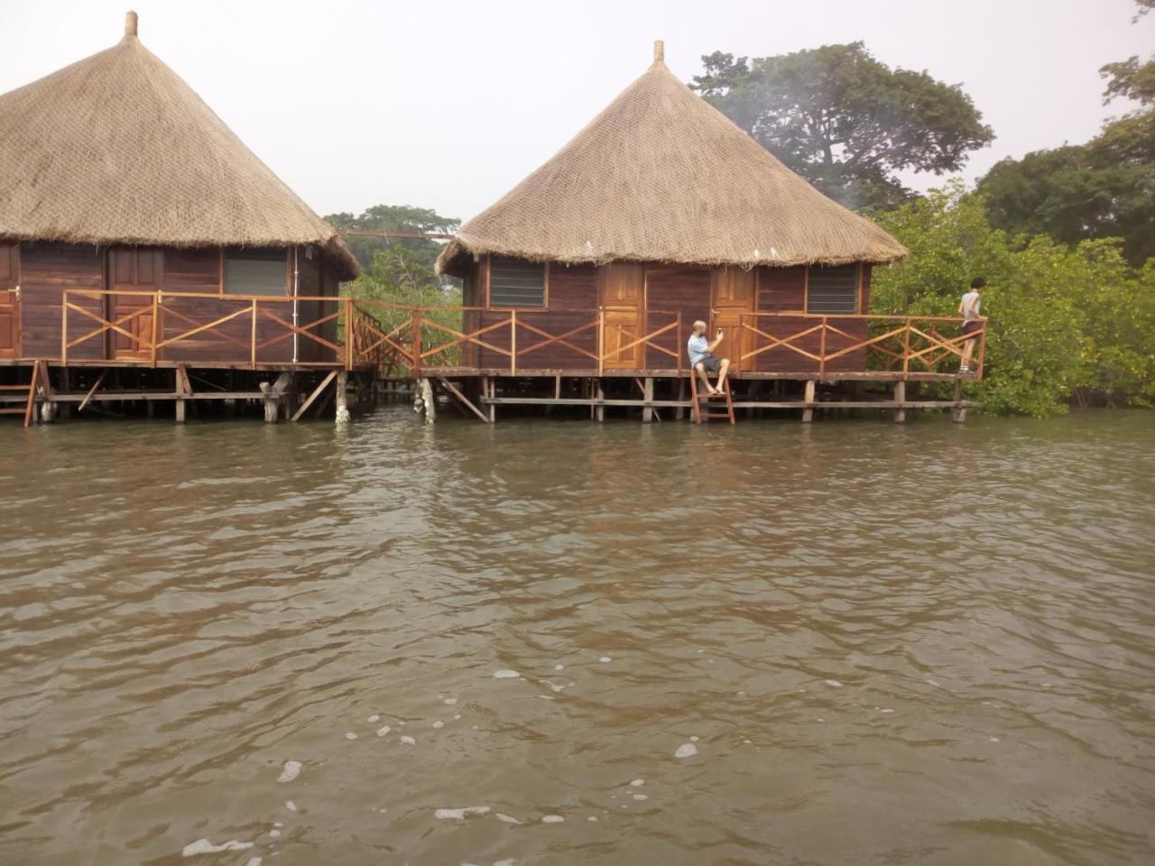 Bintang Bolong Lodge Kültér fotó